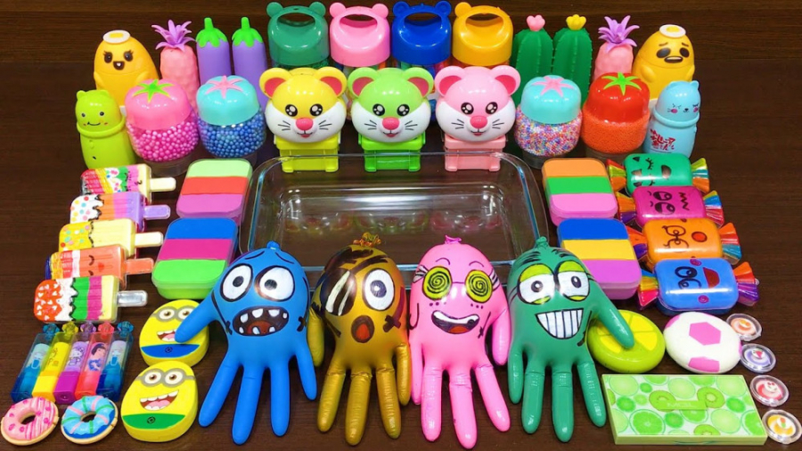 مخلوط کردن اسلایمهای رنگی در ا...