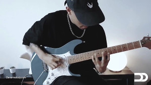 این نوازنده ی آلمانی آهنگ &quo...