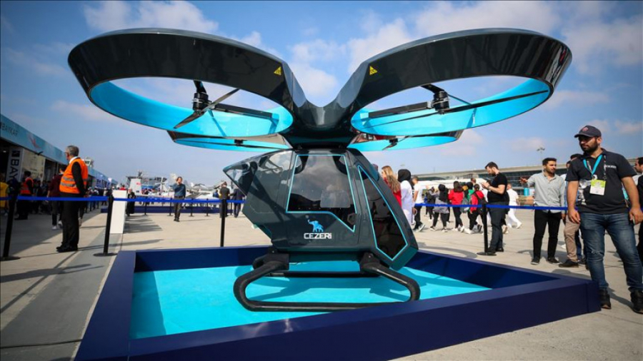 نخستین پرواز خودروی پرنده ساخت...