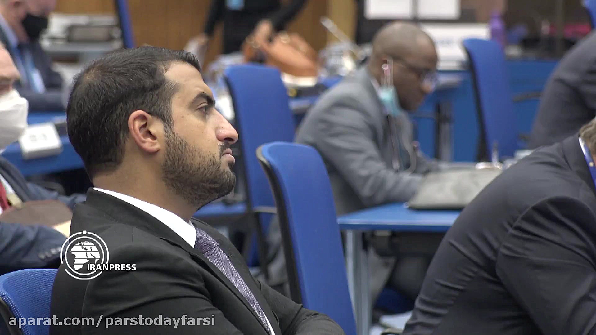 بهاروند: مقابله با یکجانبه گرا...