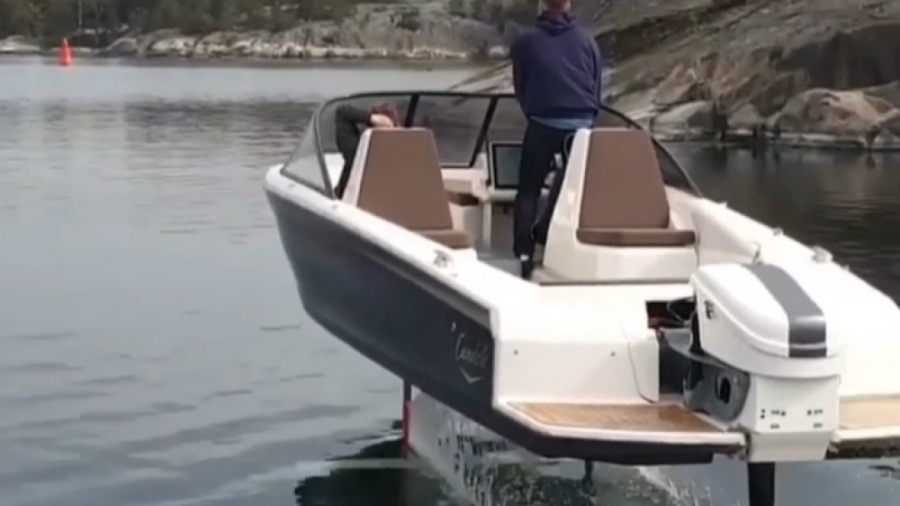 موتورقایق برقی و قایق candela