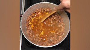 خوراک لوبيا با قارچ