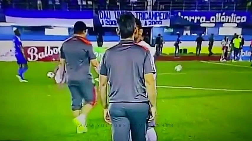 درگیری مربیان و بازیکنان فوتبا...