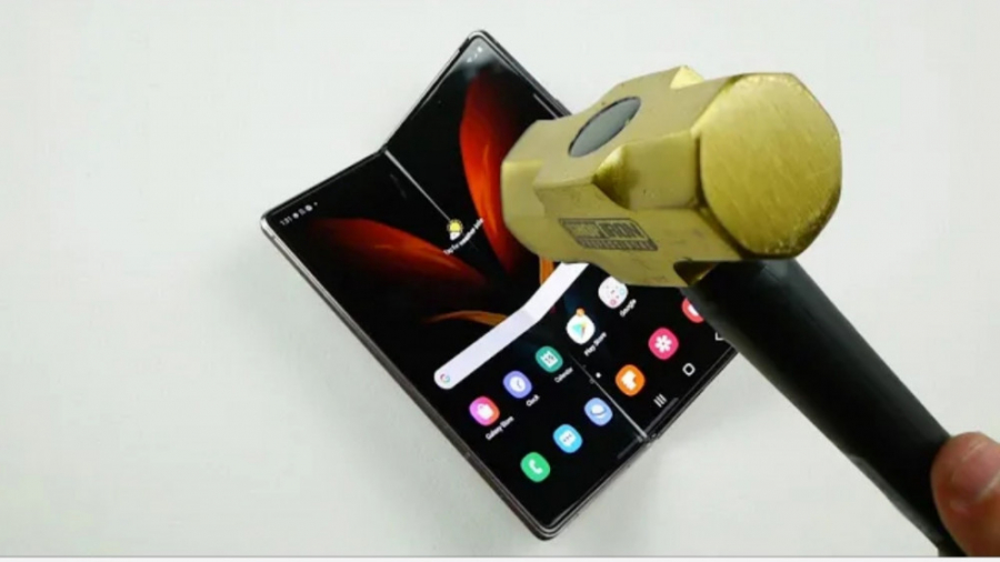 تست پایداری سامسونگ گلکسی فولد...