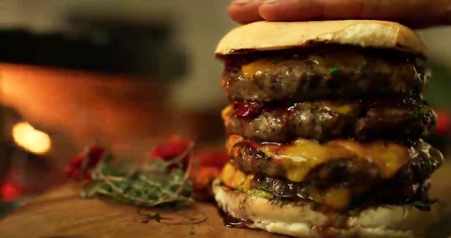 تندترین چیز برگر دنیا در طبیعت