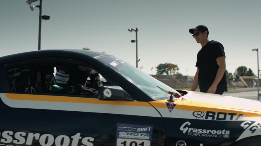 فیلم سینمایی دور برداشتن با دو...