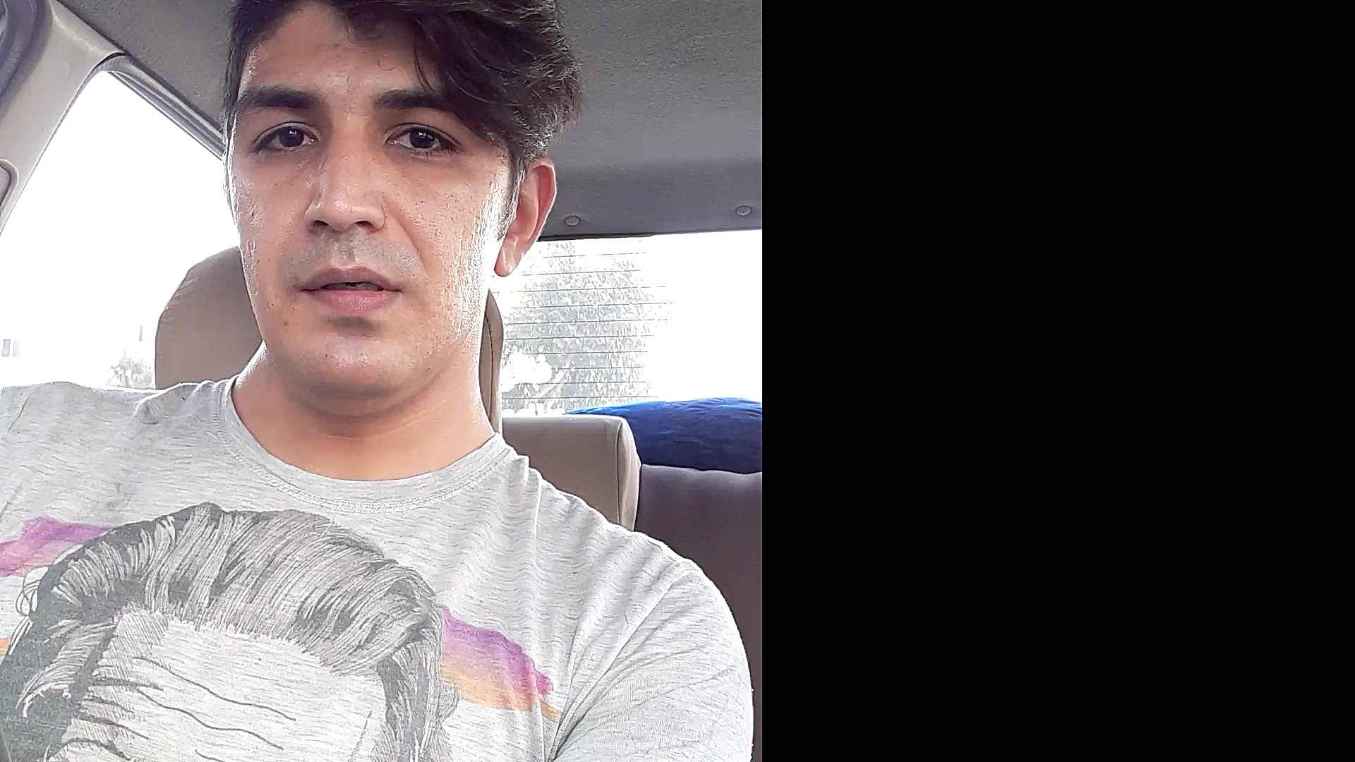 بازخوانی آهنگ شادمهر عقیلی