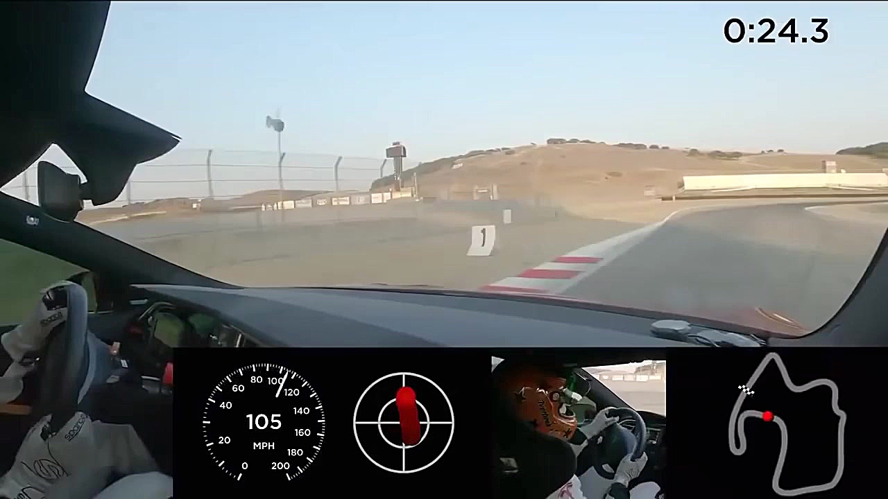 تسلا مدل اس پلاد در پیست لاگون...