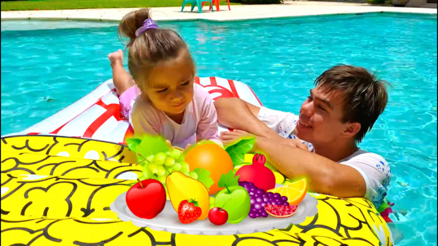 میا ناستیا و آرتم  تبدیل غذاها...