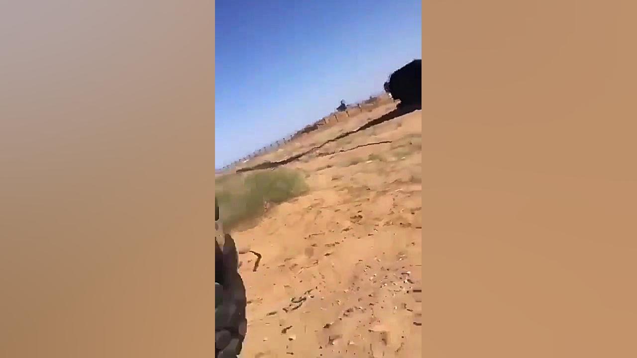 سقوط موشک اس ۴۰۰ روی سربازان د...