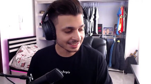 Esports Life Tycoon 3 چرا این...