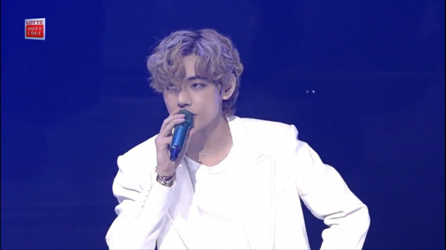 اجرای اهنگ Make It Right از بی...