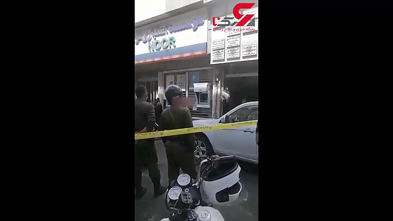 آتش زدن ساختمان پزشکان توسط بی...