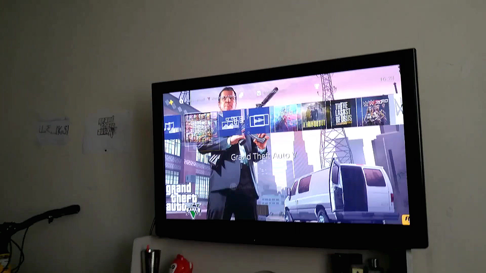 دو تا آموزش عالی از پی اس فور