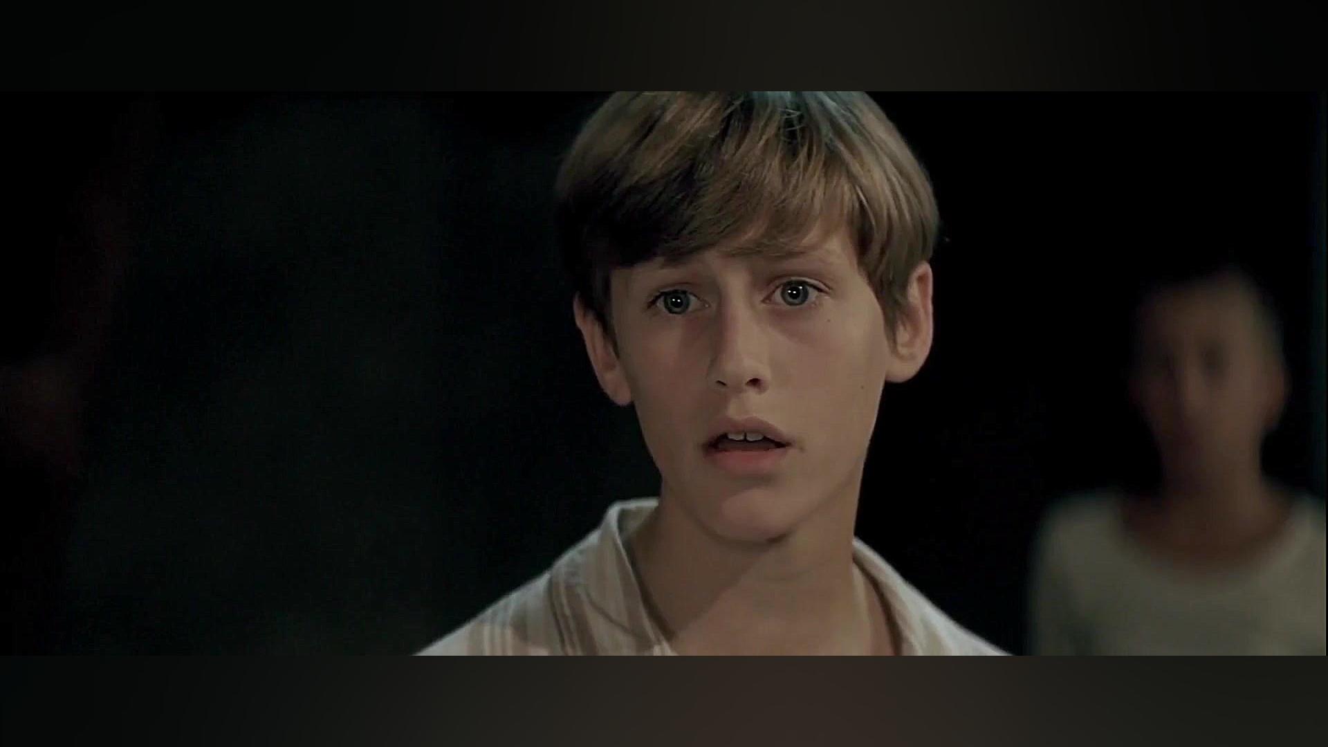 فیلم سینمایی همسرایان