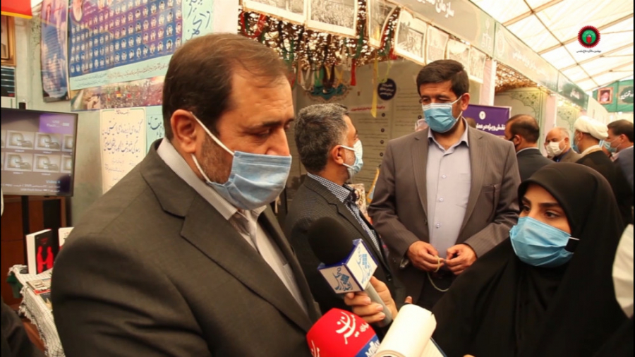 گفتگو با دکتر جعفری در بازدید...