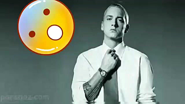 خوانندگی امینم در سی ثانیه آخر...