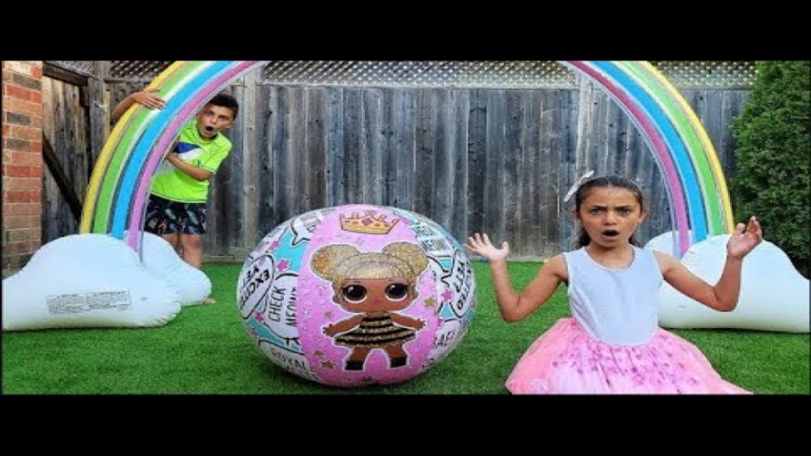 هایدی و زیدان  بازی با اسباب ب...