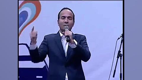 کلیپ خنده دار: طنازی و به روزت...