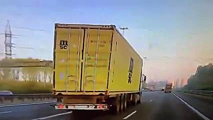 حادثه‌ای عجیب در اتوبان