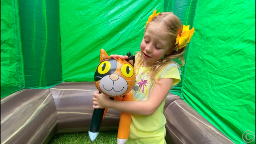 ناستیا و بابا  یافتن بچه گربه...