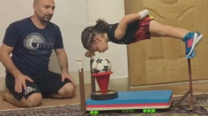 آرات حسینی یک لیونل مسی ایرانی