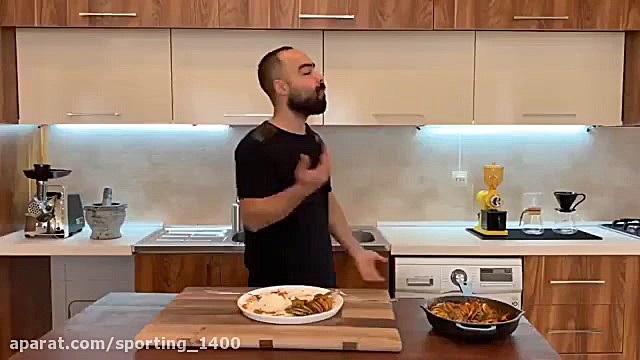 آشپزی بشقاب گیاهی شبیه به راتا...