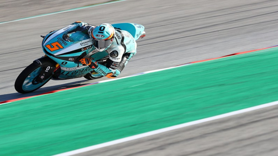 مسابقه‌ی موتور سواری ستاره‌های...