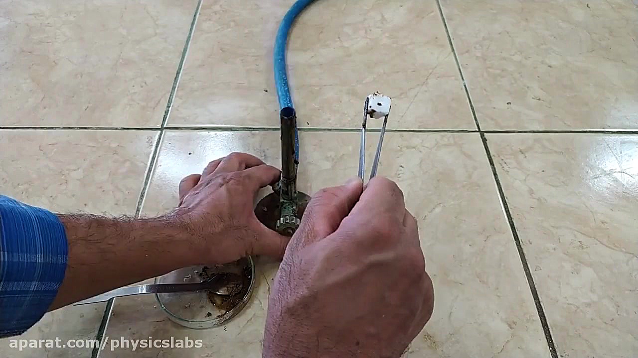 فصل دوم علوم هشتم با آزمایش