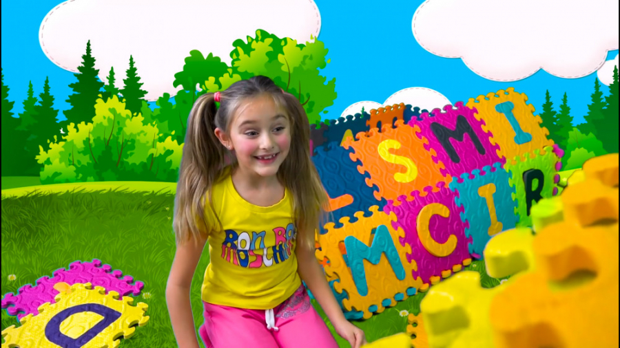 ساشا و مکس  ساخت خانه از الفبا...