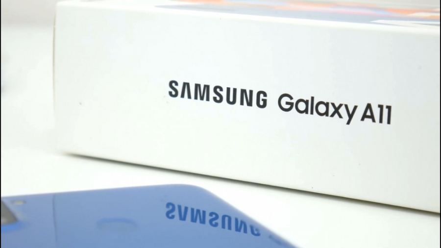 گوشی سامسونگ SAMSUNG Galaxy A1...