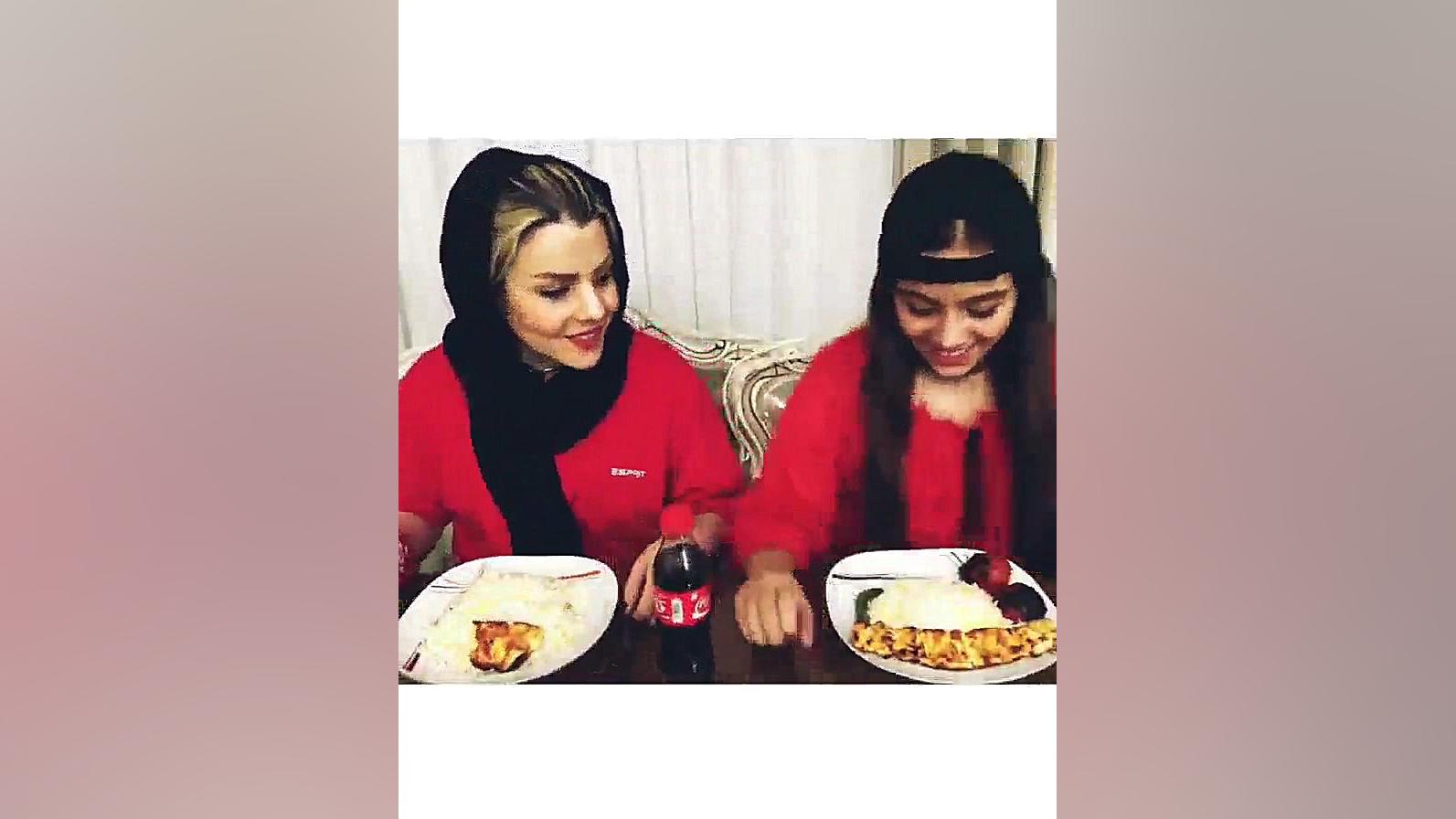 پارمیس و مادرش