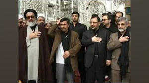 آیا اختلافی بین رهبری معظم و د...