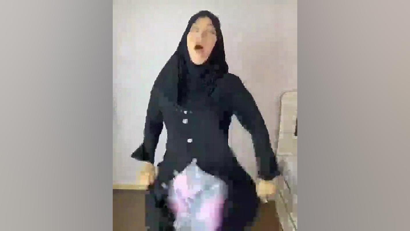 دابسمش معلم عربی مسخره.