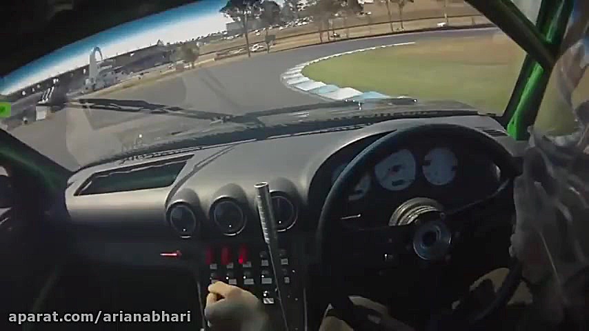 دریفت کشی از نمای داخل کابین