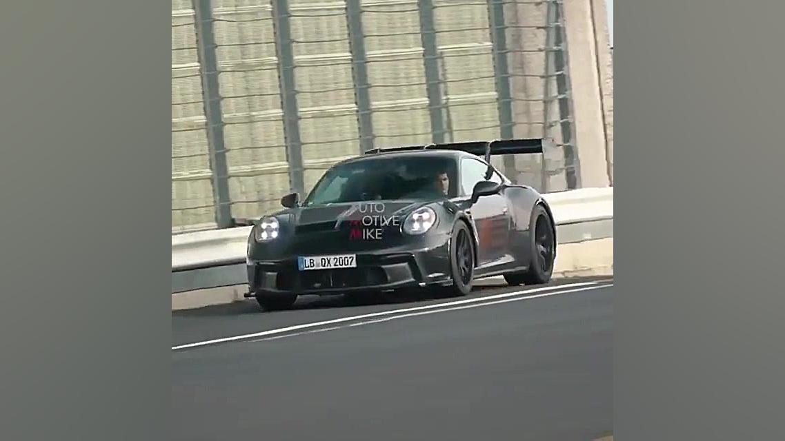 رویت پورشه 911 GT3 RS در نوربر...