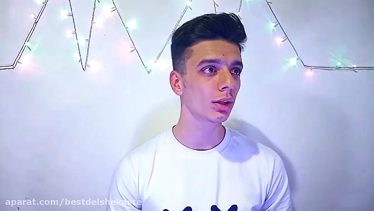 چالش مومو  momo challenge