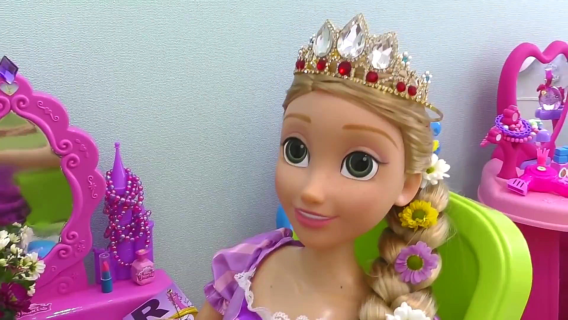 ماجراهای سوفیا کوچولو  اپیزود...