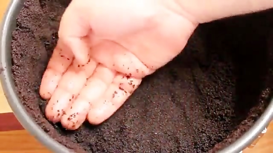 چیزكیك تمشك با شكلات سفید