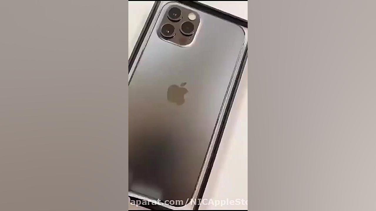 آنباکس مخفیانه آیفون 12 در اپل...