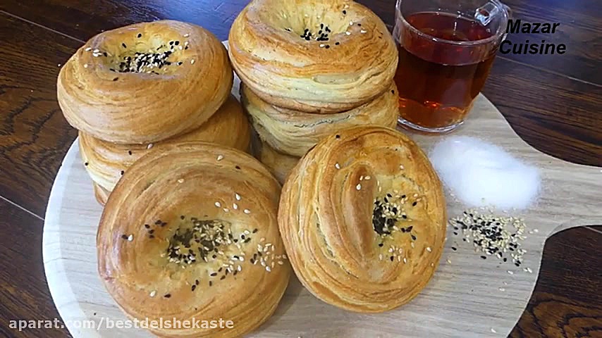 کلچه پیچی شیرین تندروی