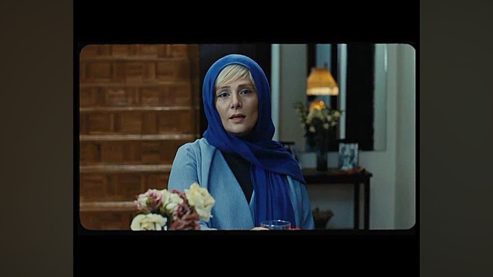 فیلم سینمایی ساکن طبقه وسط زمان139ثانیه
