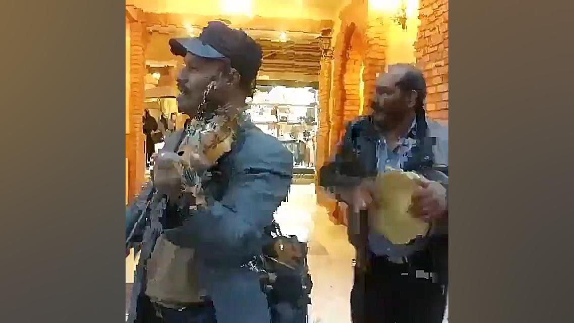 اینم یه اهنگ شاد