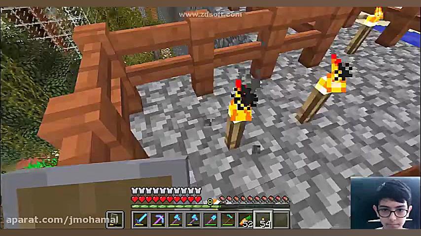 ساخت روی دیوار قلعه در ماینکرا...