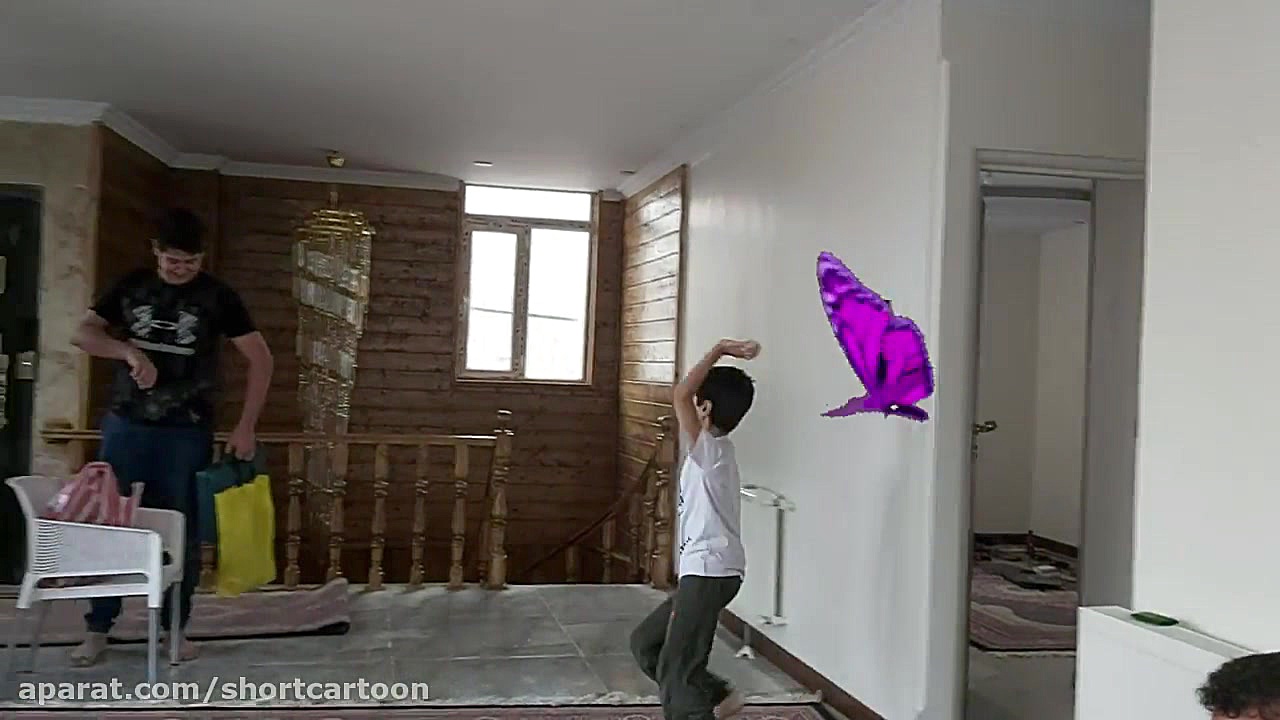 تاحالا پروانه 1 متری دیده بودی...