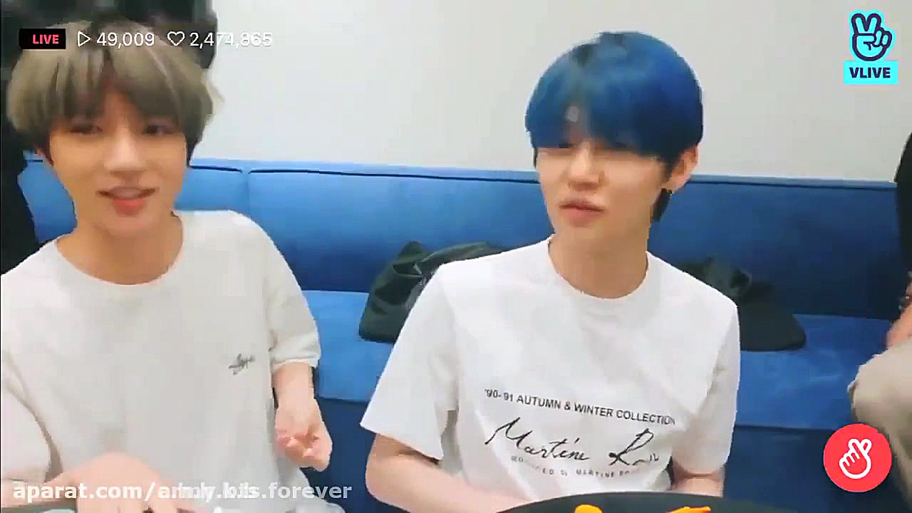 تهیونگ و جیمین وارد میشوند