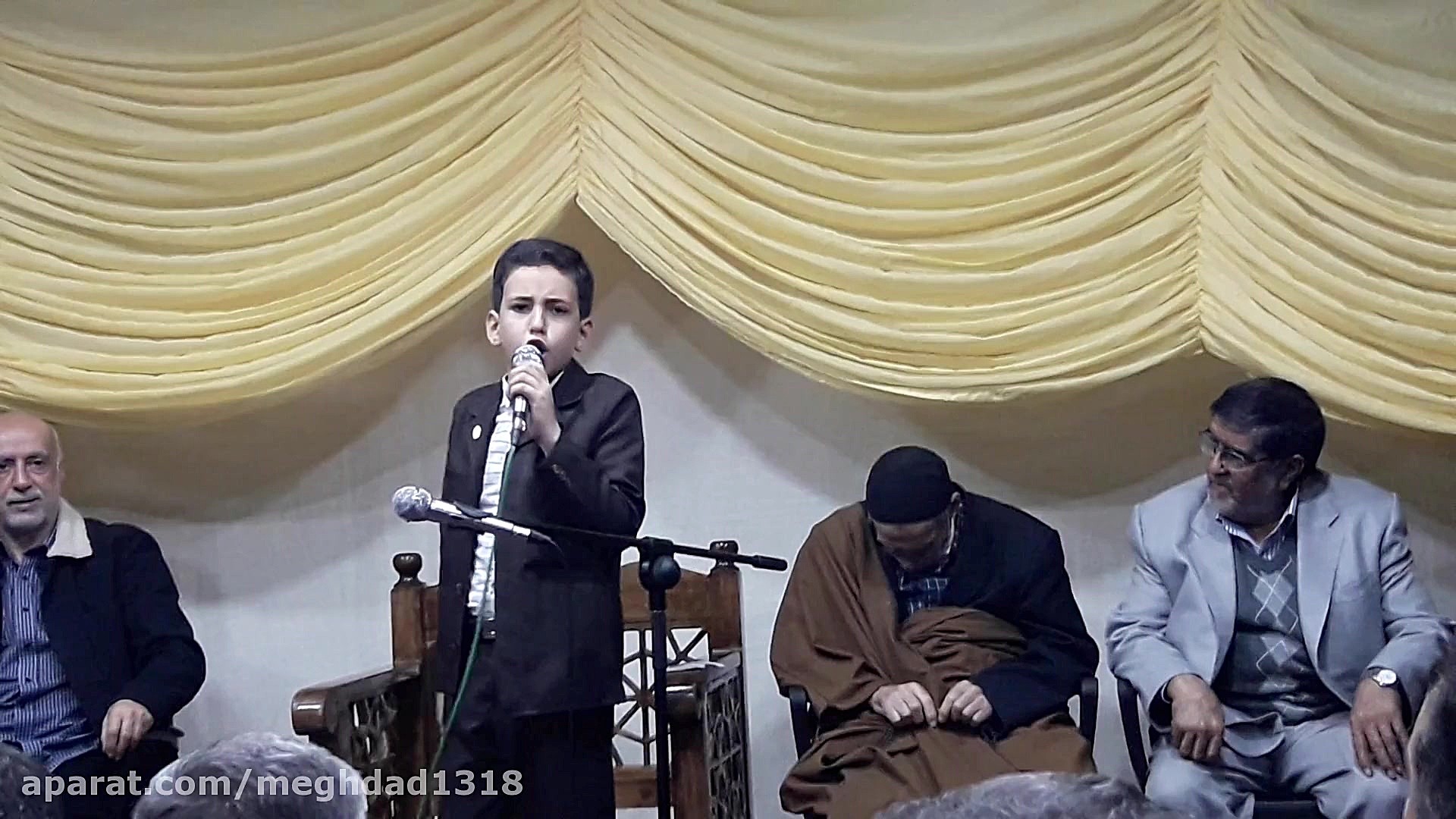 محمد مهدی احمدی  ولادت حضرت رس...