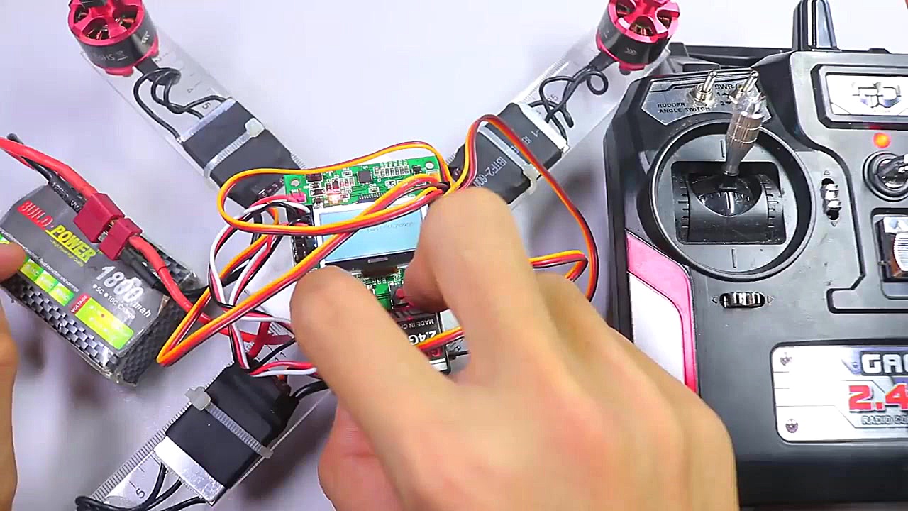 چهاربال (کوآدکوپتر) خانگی بساز...