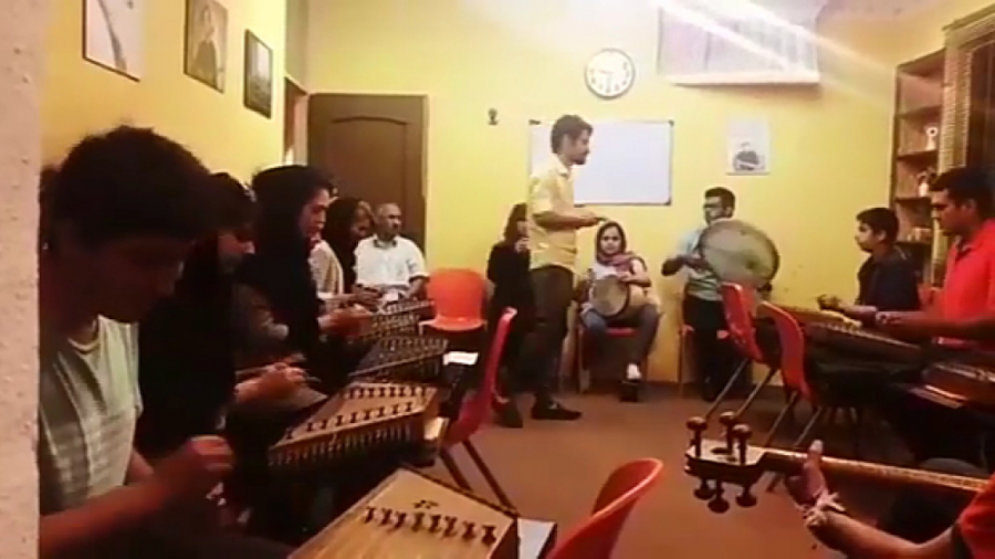 نگارخانه  آموزشگاه موسیقی نی د...