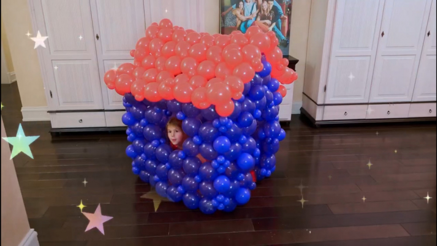 وانیا و مانیا  خانه های عروسکی...